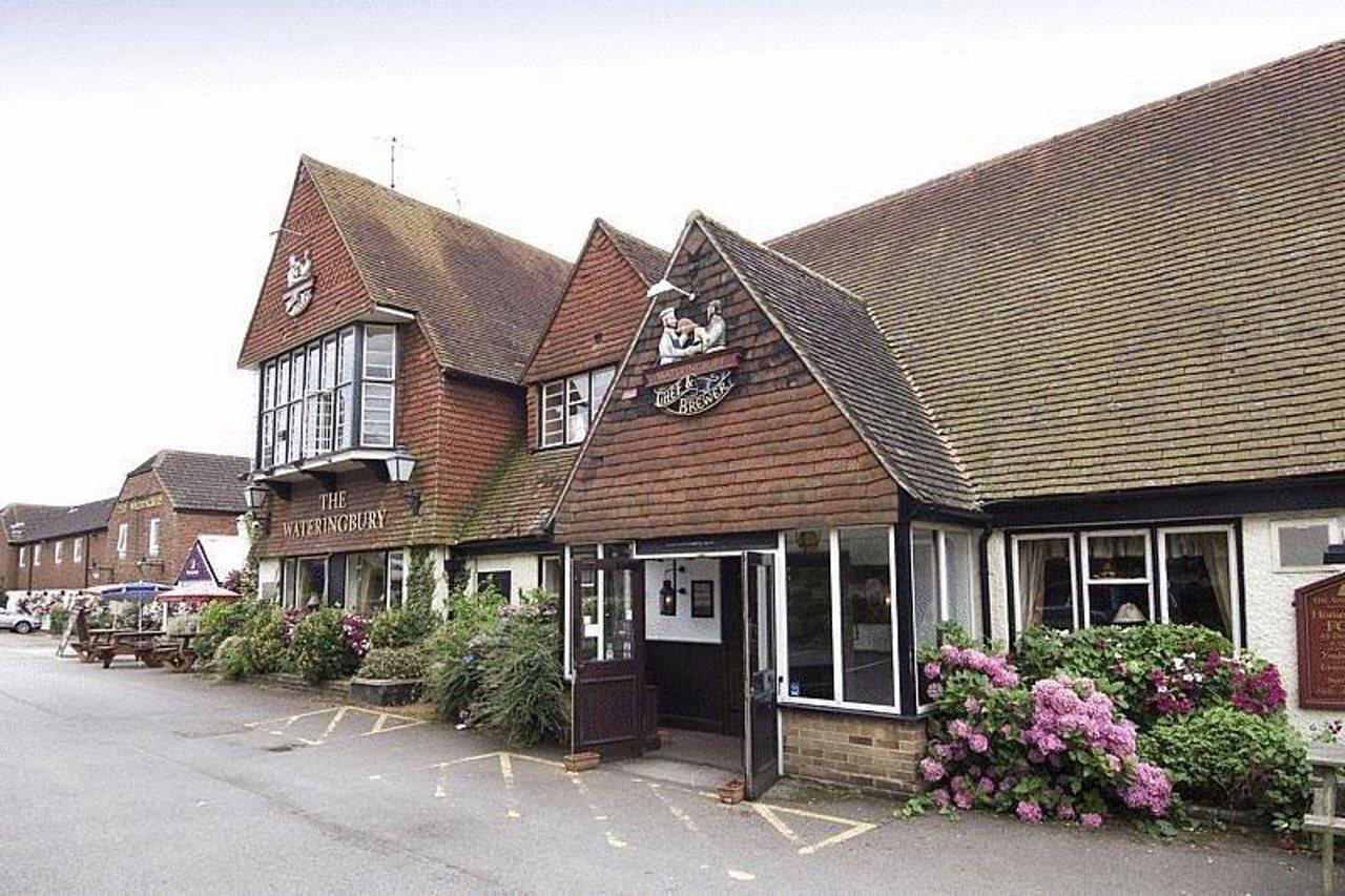Premier Inn Maidstone Wateringbury Exteriör bild