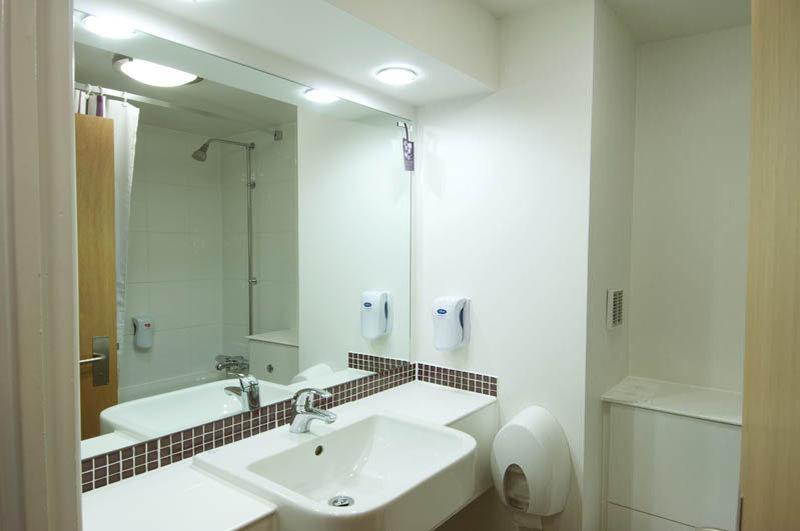 Premier Inn Maidstone Wateringbury Exteriör bild